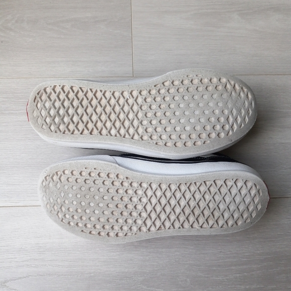 Vans Falken Sneakers, Size 7M/9W - Picture 16 of 16